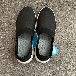 Crocs Reviva Slipon. Size 6. Brand New.